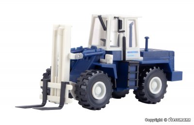 Traktor med gafflar H0 O&K