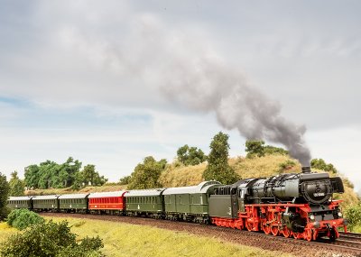 Class 01.10 Older Design Steam Locomotive AC digitalt med Ljud H0