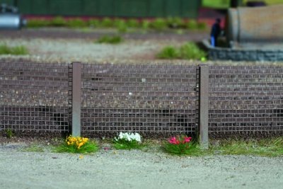 GRÄSTUVOR BLOMMANDE 104 st