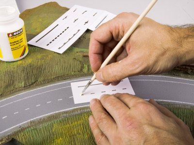 60817 Vägset Vägmarkeringar H0 TT N