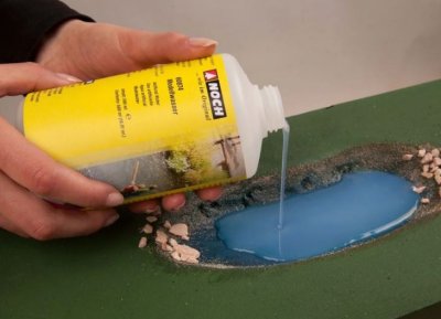 MODELLVATTEN 250 ml.