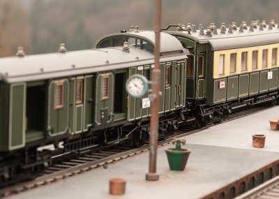 "Bayerskt Express Tåg" Epok I Sats med Lok och 5 st vagnar Digitalt DCC mfx Ljud H0