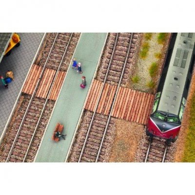 JÄRNVÄGSÖVERGÅNG för gående LaserCut H0